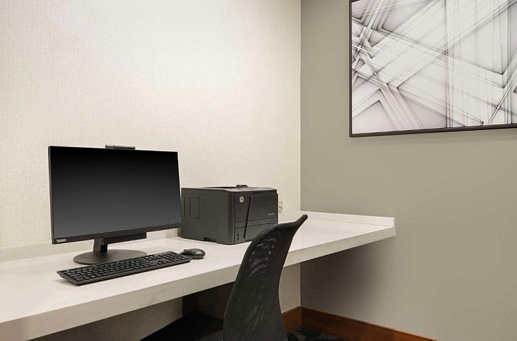 Hyatt Place Tampa Busch Gardens