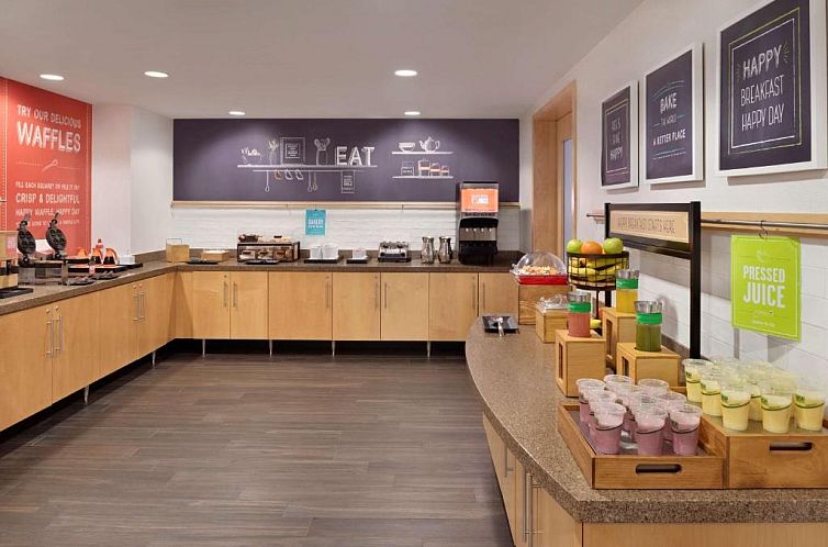 Hampton Inn & Suites Madison - West