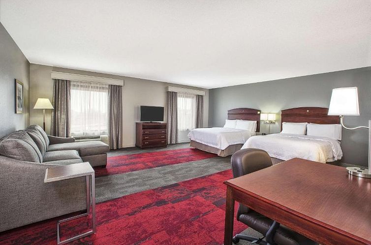 Hampton Inn & Suites Madison - West
