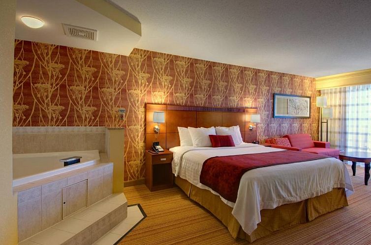 Courtyard by Marriott Madison East