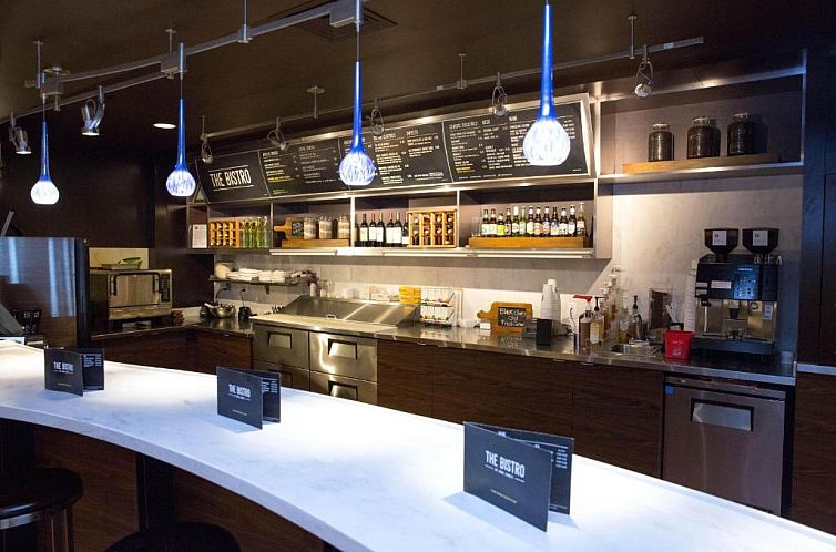 Courtyard by Marriott Madison East