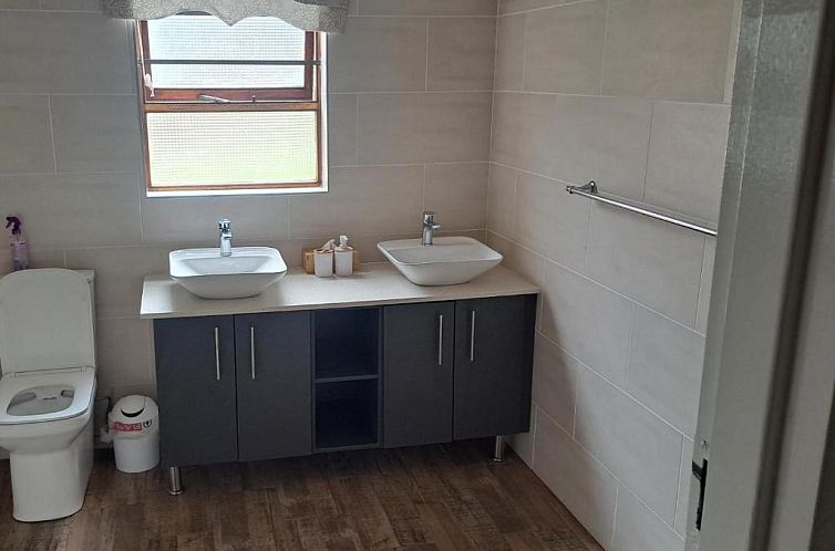 Dolphin View Guesthouse