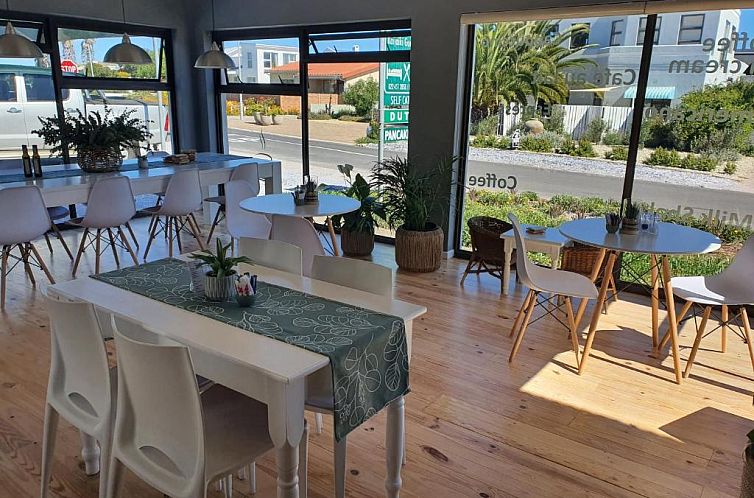 Kaijaiki Country Inn and Restaurant