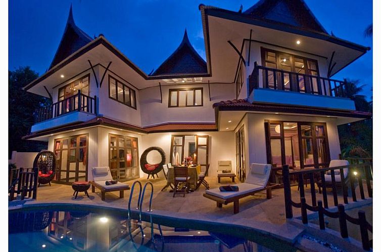Paradise Island Estate