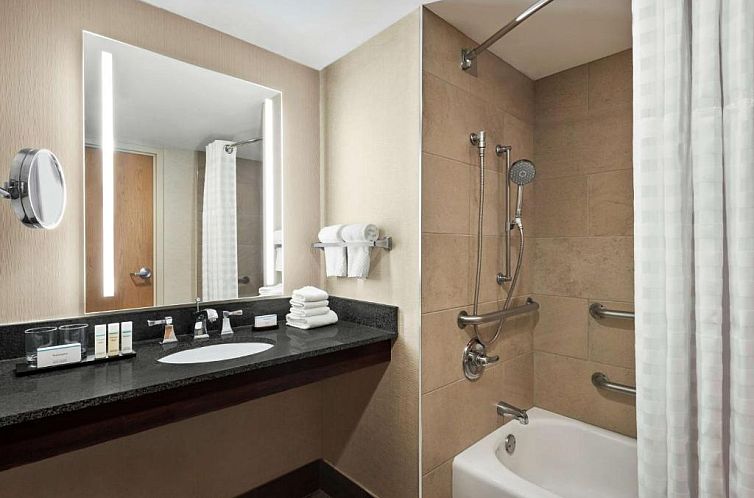 Embassy Suites Columbus - Dublin