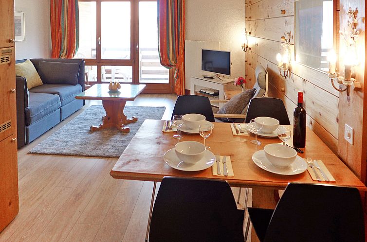 Guest house 2040549 - Apartment Waadtländer Alpen - Appartement Le Bristol A54