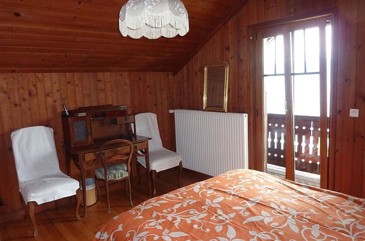 Appartement Chalet am See in St-Prex