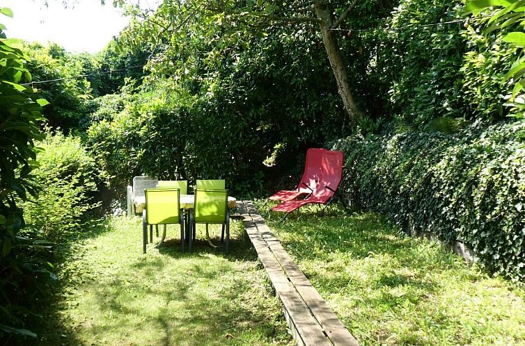 Appartement Chalet am See in St-Prex