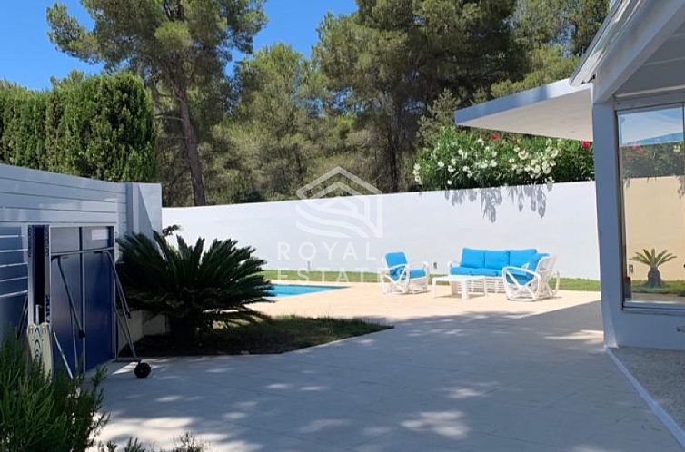 Vrijstaande woning in Cala Tarida