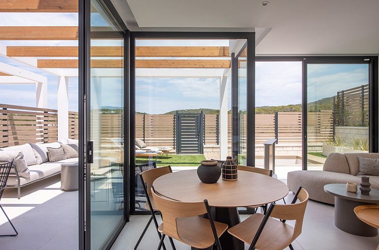 Geschakelde woning in Cala Tarida