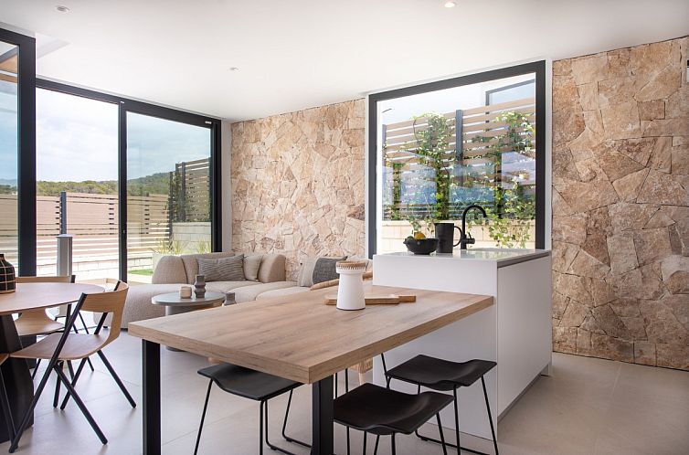 Geschakelde woning in Cala Tarida