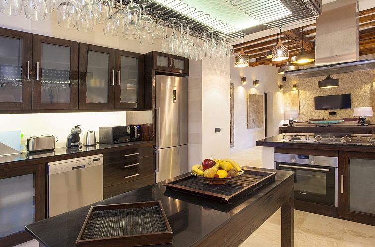 Vakantiehuis VILLA CAN RIBES - IBIZA LUXURY by Priority