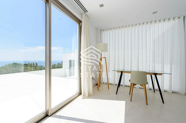 Vrijstaande woning in Cap Martinet