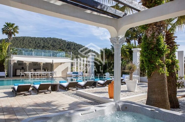 Vrijstaande woning in Cala Jondal