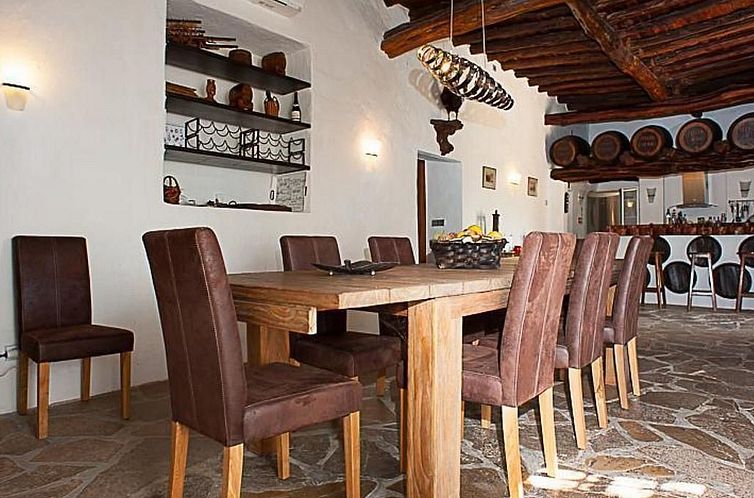 Vakantiehuis Finca Can Gall in Sant Joan De Labritja mit Poo