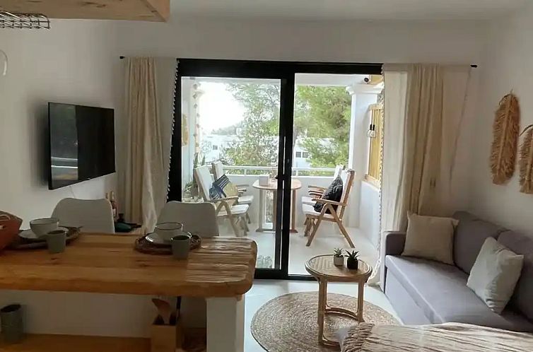 Casa Josine Cala Llenya