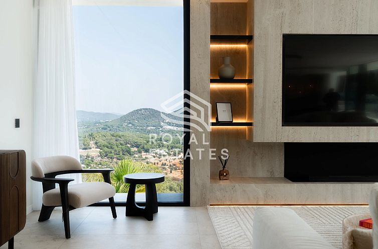 Vrijstaande woning in Roca Llisa