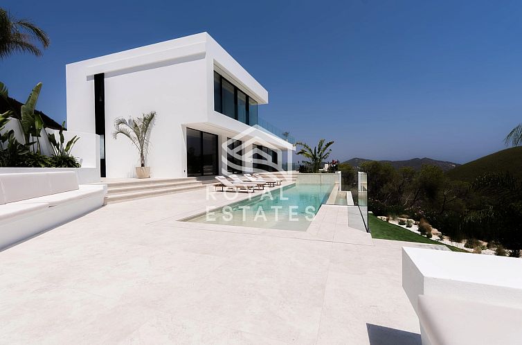 Vrijstaande woning in Roca Llisa