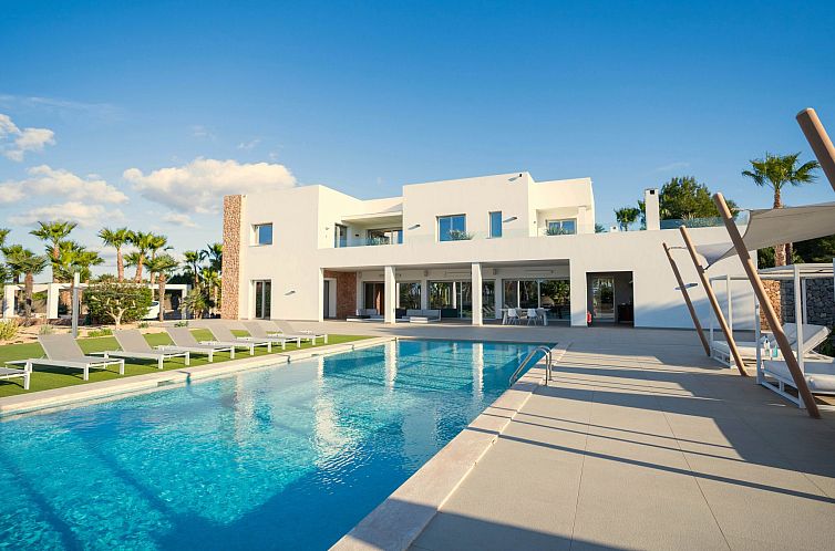 Vakantiehuis VILLA KANN VIERZEHN