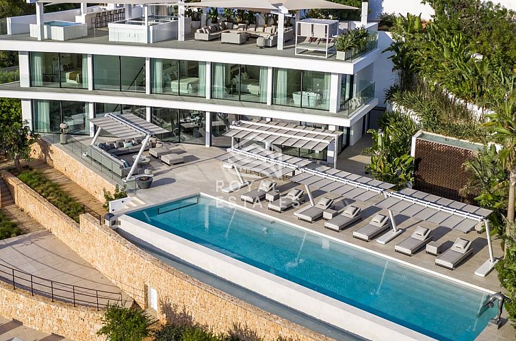 Vrijstaande woning in Roca Llisa