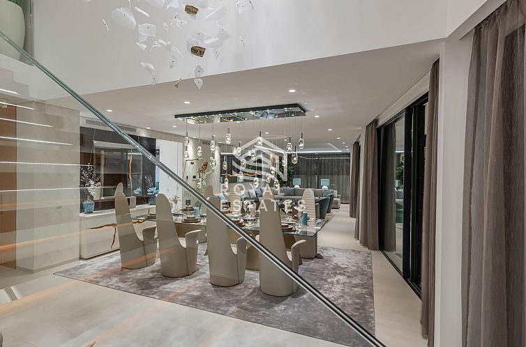 Vrijstaande woning in Roca Llisa