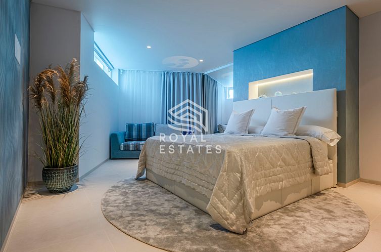 Vrijstaande woning in Roca Llisa