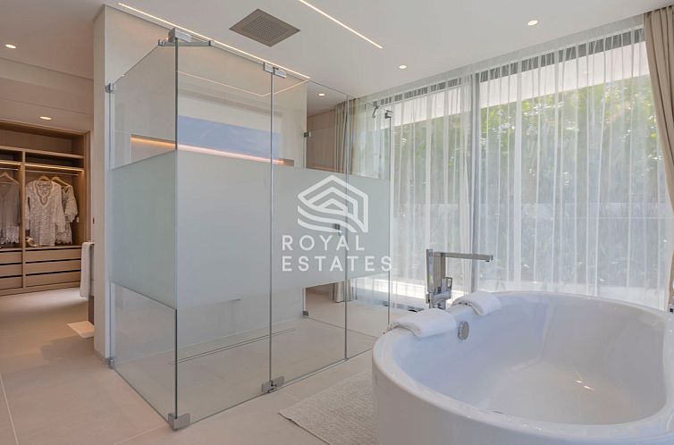 Vrijstaande woning in Roca Llisa