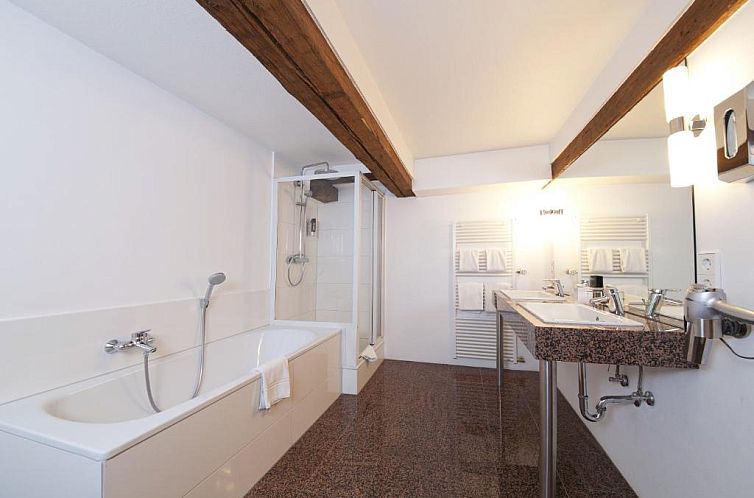 Romantik Hotel Johanniter-Kreuz