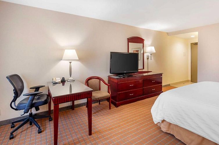 Best Western Plus West Covina Inn