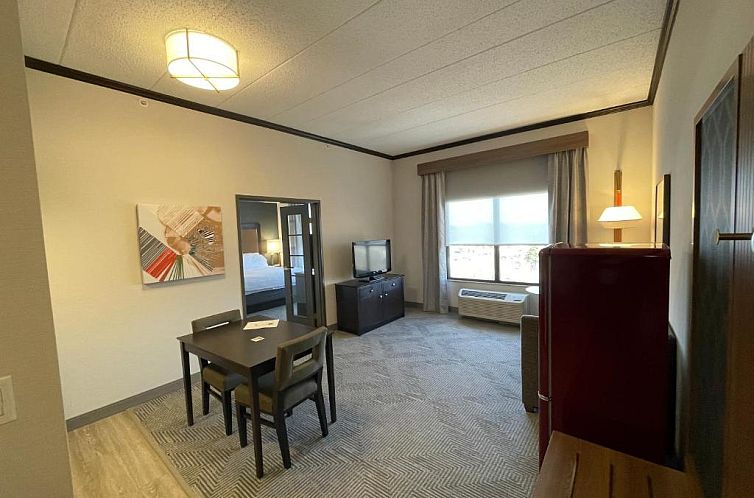 Holiday Inn Hotel & Suites Chicago Northwest - Elgin, an IHG