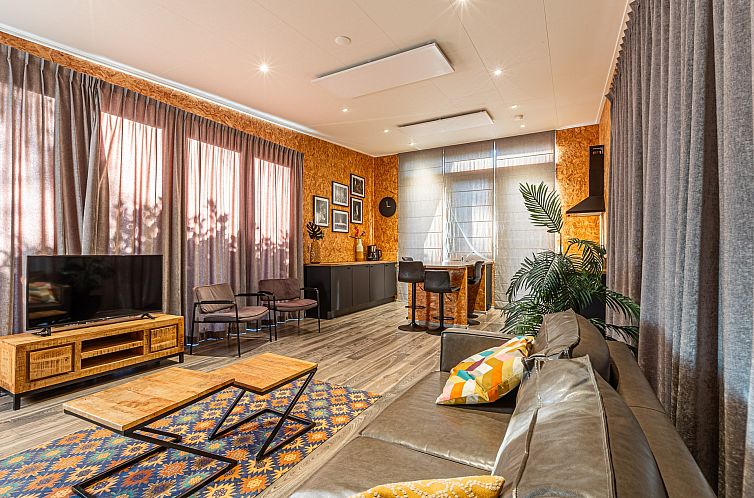 Vrijstaande woning in Biddinghuizen