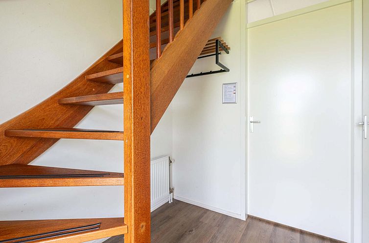 Vrijstaande woning in Biddinghuizen