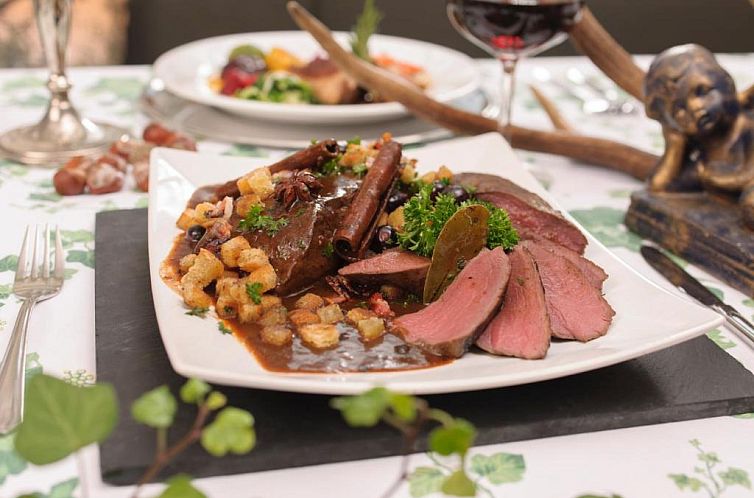 Hotel Restaurant Grüner Baum und Altes Tor