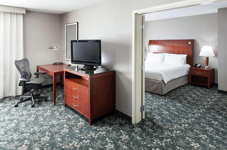 Hilton Garden Inn Naperville/Warrenville