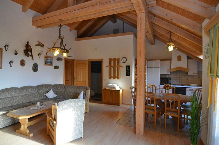 Cushy Apartment with Jacuzzi, Sauna, Solarium, BBQ, Balcony