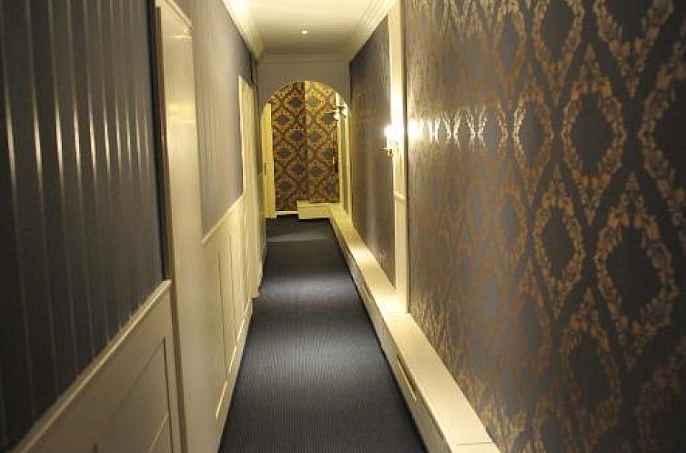 Hotel Rheinischer Hof