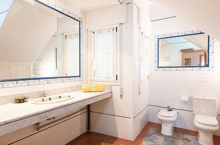 Vakantiehuis Tolle Villa oberhalb der Bucht Ria de Vigo