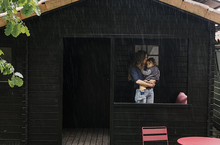 Entspannen Sie sich im charmanten Bungalow Basic Couple in Cudillero, Spanien, einem idealen Urlaubsort inmitten gruener Natur.