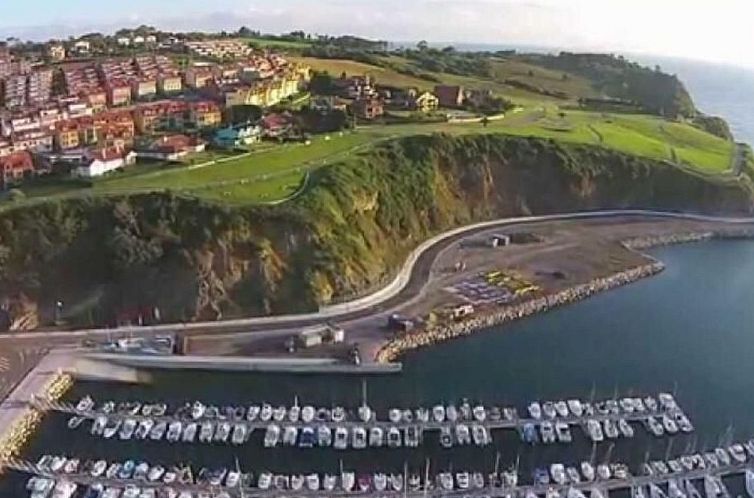 Appartement mit Aussicht in Luanco