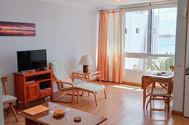 Sounds of The Sea Apartment
