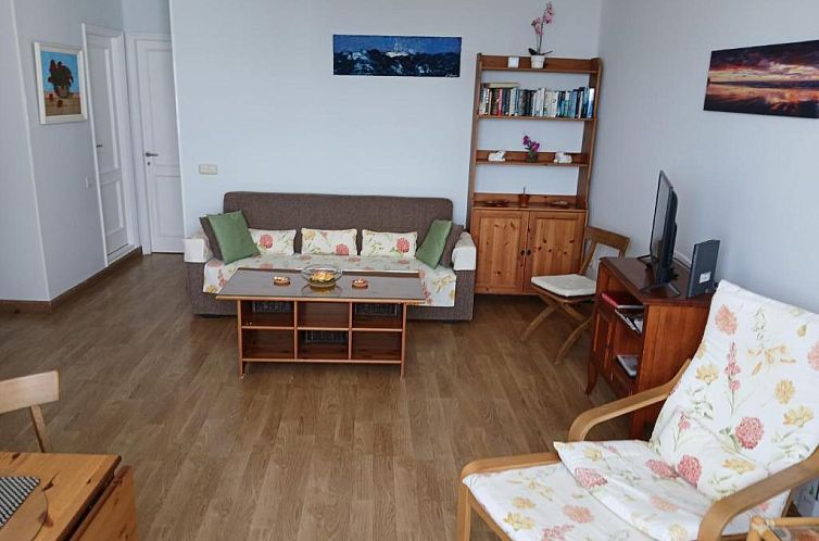 Sounds of The Sea Apartment