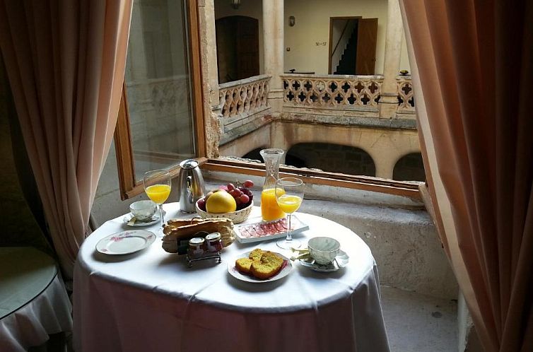 Posada Real Castillo del Buen Amor