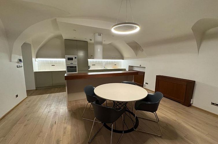 Hotel U 3 Pstrosu