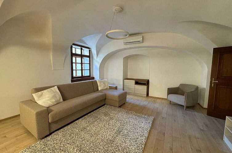 Hotel U 3 Pstrosu