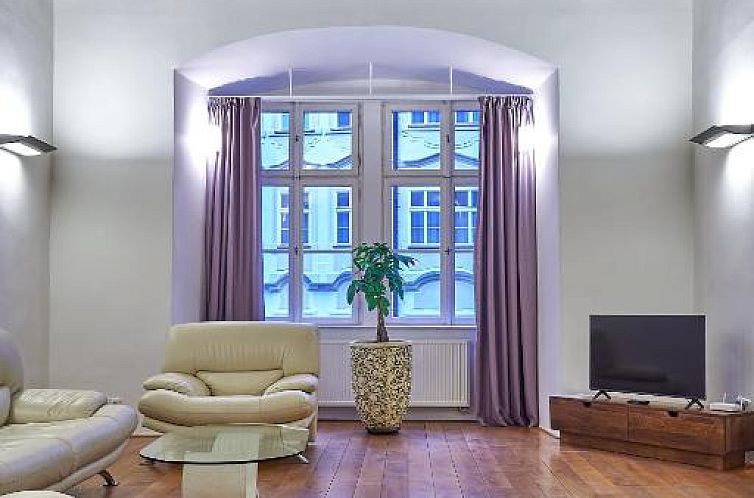 Hotel U 3 Pstrosu