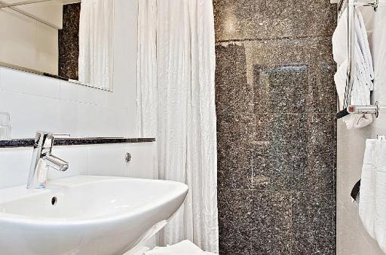 Sure Hotel by Best Western Arena