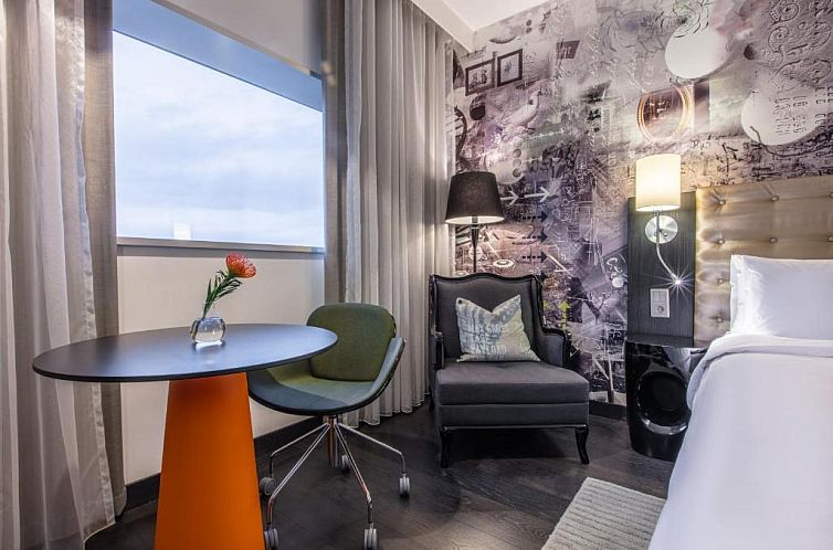 Radisson Blu Riverside Hotel