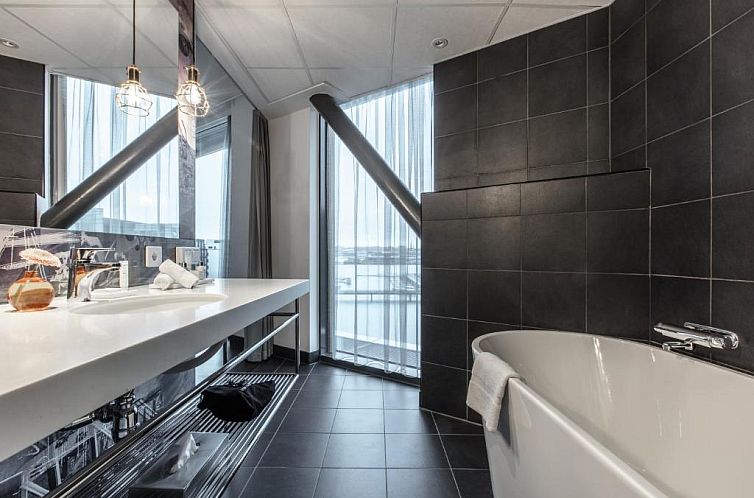 Radisson Blu Riverside Hotel