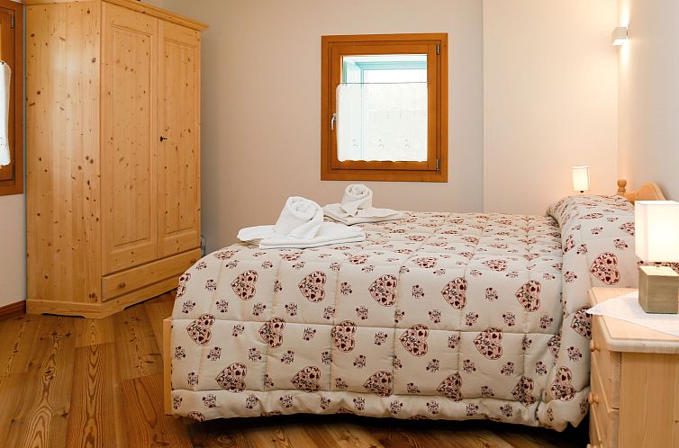 Appartement App. A - Cjase Fravins