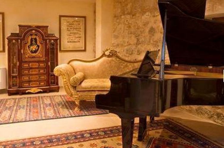 Residencia Real del Castillo de Curiel